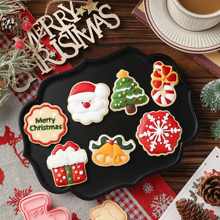 圣诞节曲奇饼干模具翻糖材料糖霜烘焙圣诞老人姜饼人屋家用立体树