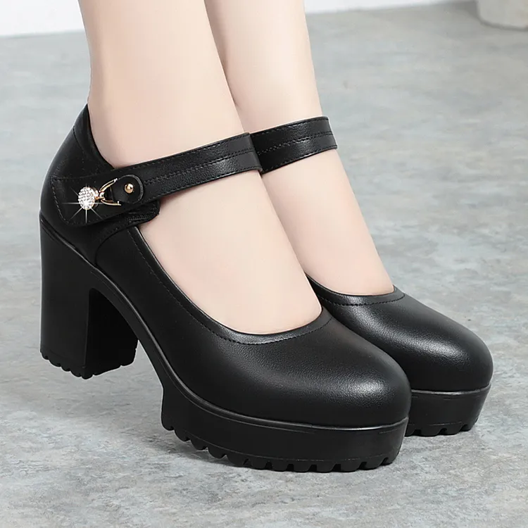 黑色走秀高跟鞋女不累脚软皮防水台厚底单鞋粗跟工作鞋浅口高跟鞋