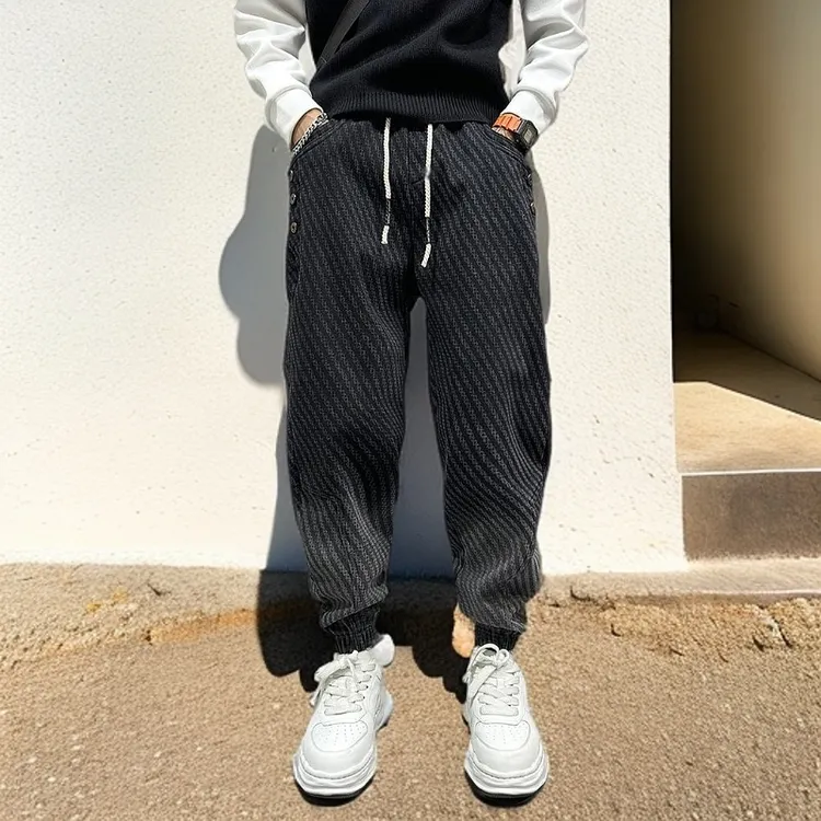 冬季新款加绒加厚牛仔裤美式男款宽松休闲哈伦裤时尚水洗小脚裤