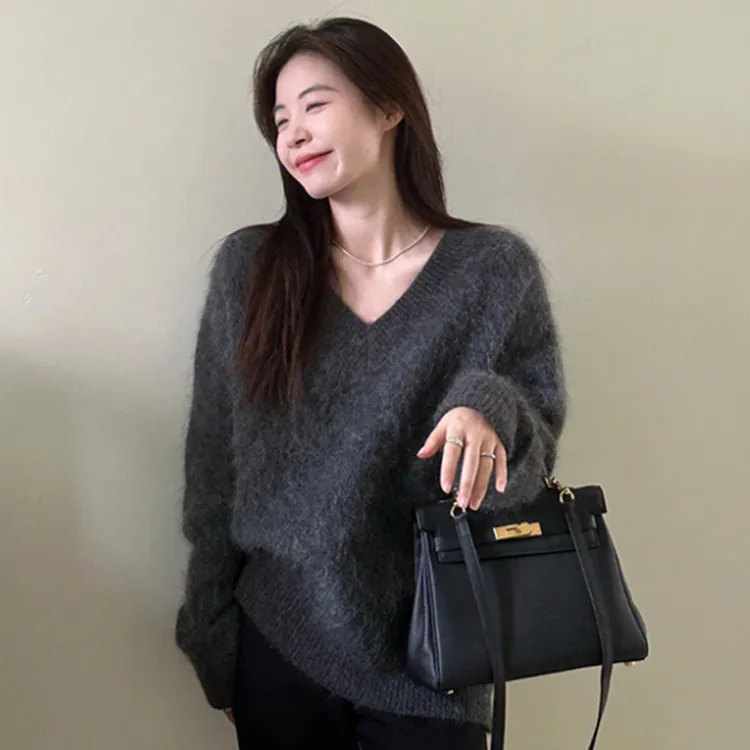 软糯内搭加厚深灰色水貂绒针织上衣秋冬2023温柔慵懒风V领毛衣女