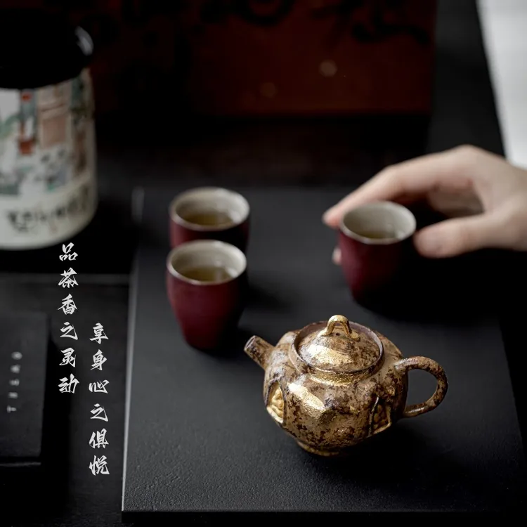 创意茶具伴手礼套装陶瓷纯手工鎏金手抓壶中式茶道家用手制全手工