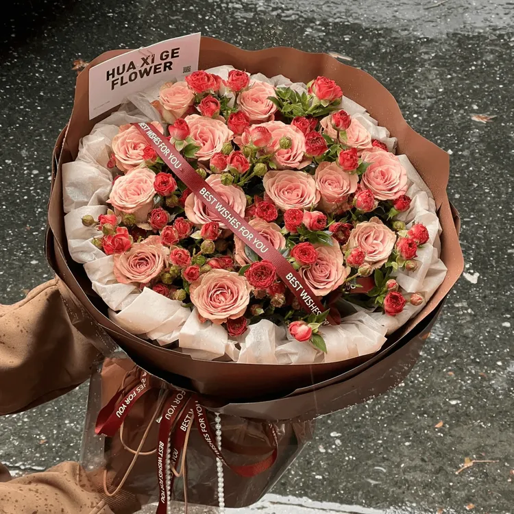 卡布奇诺复古玫瑰鲜花送女友闺蜜生日祝福鲜花同城配送