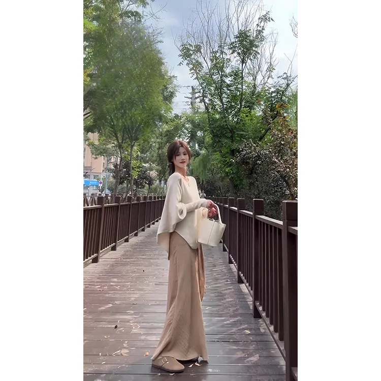 2025秋季新款韩系慵懒风穿搭宽松长袖针织上衣高腰显瘦A字长裙女