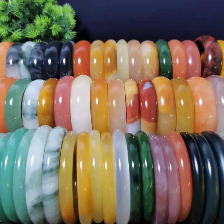 天然玉手镯新疆发货拍一发一多样性发货直播选款链接不要直接拍