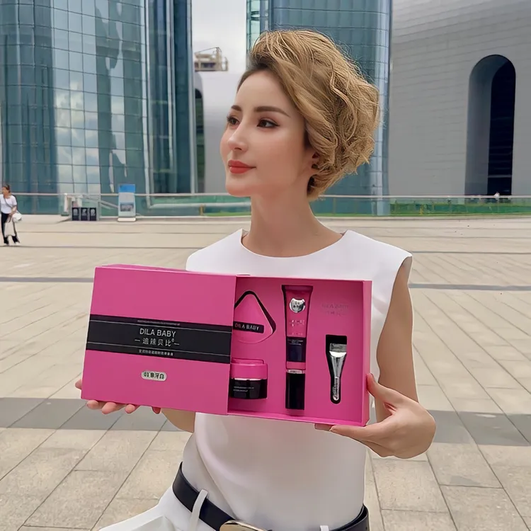 【乌鲁木齐发货】迪辣贝比莹润持妆遮瑕粉底液贴贴霜持妆水润保湿-2