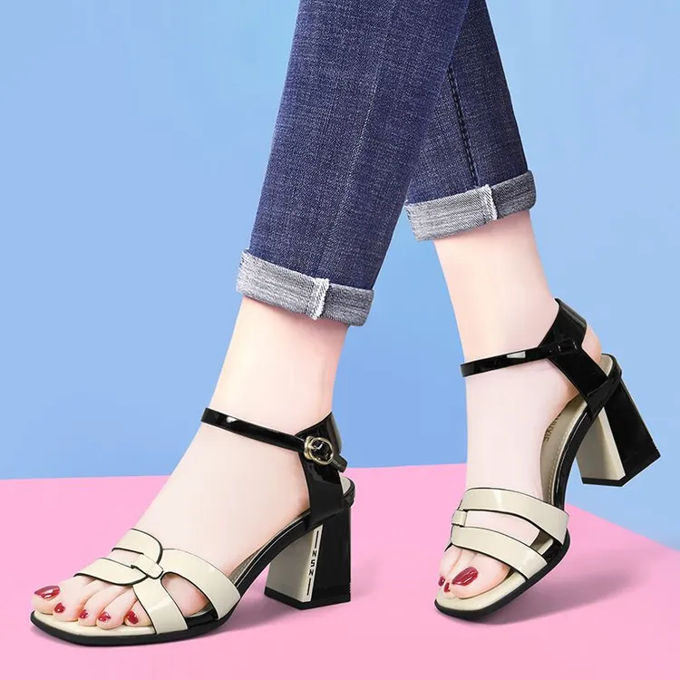 新款时尚高跟鞋女2025夏方头粗跟一字扣法式百搭气质通勤网红凉鞋