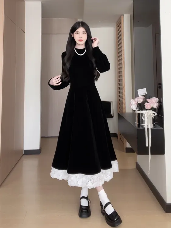 清仓42玫瑰丝绒小黑裙长裙连衣裙冬季A字裙显瘦收腰B243Q2411