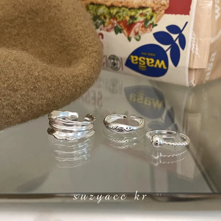 Suzyacc Kr 925银戒指 小众设计感笑脸花边戒指百搭韩系J0521