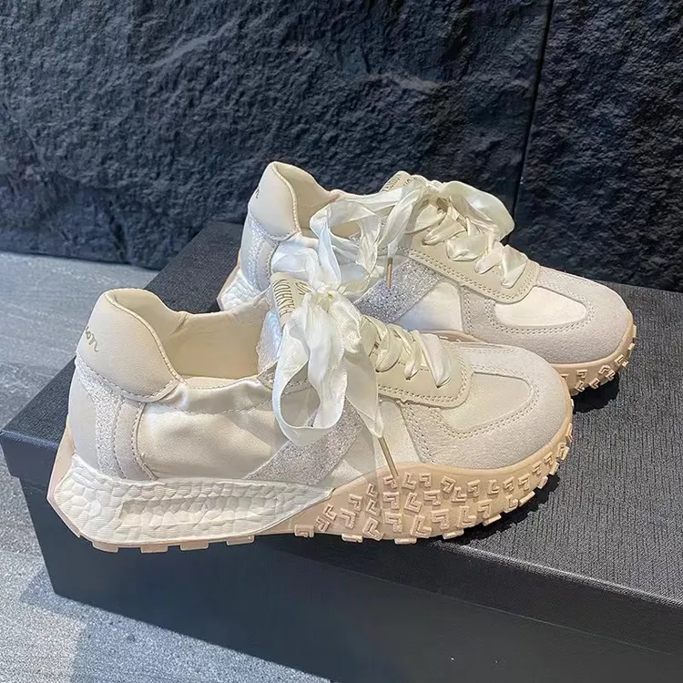 复古缎面阿甘鞋女2024年春夏新款学生透气软底德训休闲鞋女