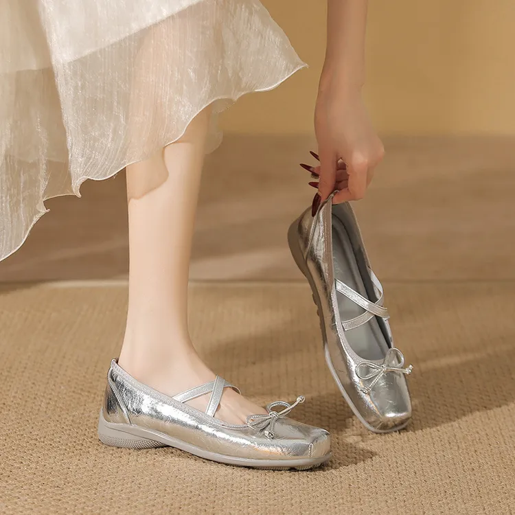 法式方头百搭浅口芭蕾舞单鞋子2024年春夏新款女鞋平底不累脚单鞋