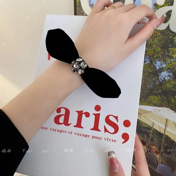 <屿西>赫本风丝绒闪钻蝴蝶结小香风复古气质黑色百搭头绳发圈简约