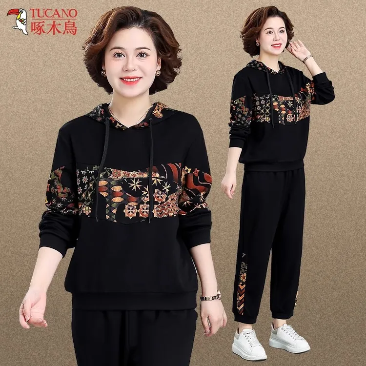 啄木鸟高档妈妈春秋运动套装洋气中老年女秋冬大码加绒加厚两件套
