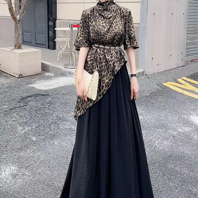 高端定制早秋豹纹时尚印花上衣+黑色高腰半身裙套装61366