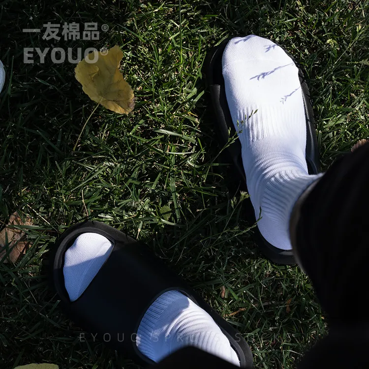 一友袜子男纯色棉纱线吸汗中筒袜白色毛巾底运动黑色透气男士短袜