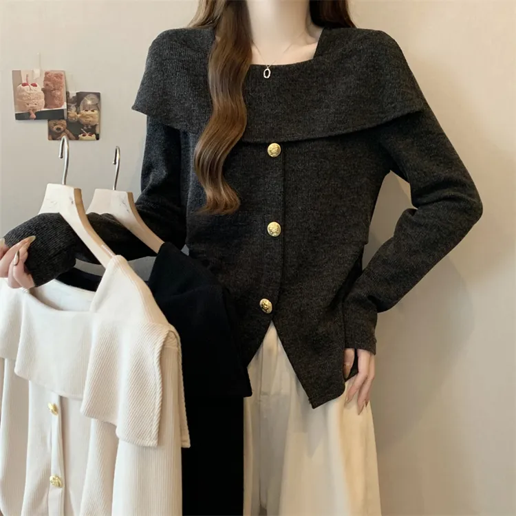 【安安】2024秋冬大码遮肚子显瘦不规则一字肩长袖针织上衣女81121