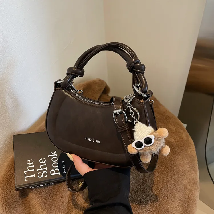 法式小众手提包包女2025新款单肩斜挎包高级感时尚百搭复古马鞍包