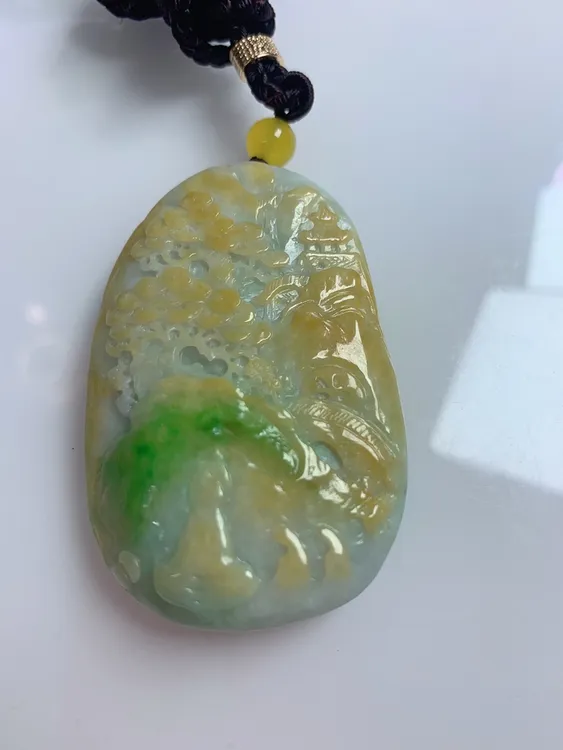 天然翡翠A货无滤镜实拍黄加阳绿山水吊坠一件
