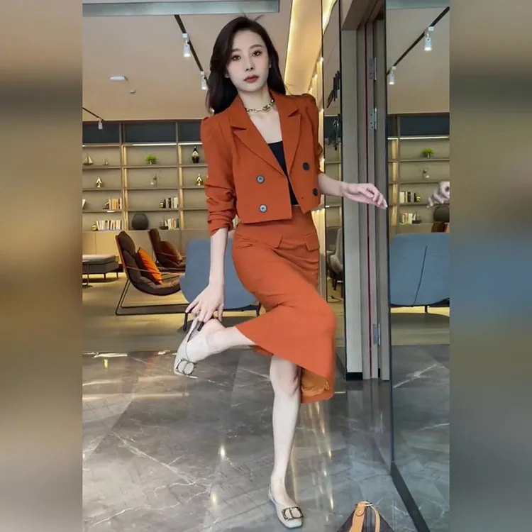 春夏新款纯色修身显瘦双排扣西服外套半身裙轻奢时尚洋气套装裙
