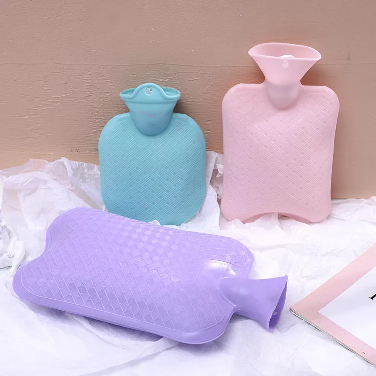 PVC热水袋冲水暖手宝热宝橡胶注水暖水袋保暖袋大号中号小号新款