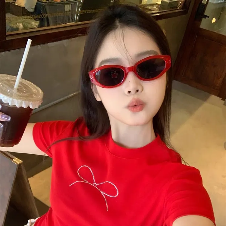 2025新款gm墨镜女猫眼复古红色高级感太阳镜偏光防紫外线潮