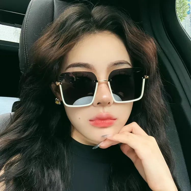 2025新款复古黑色大框墨镜女方形圆脸显瘦素颜开车防紫外线太阳镜