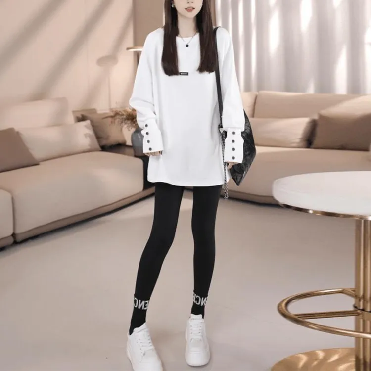白色长袖t恤女秋季2025新款设计感中长款宽松内搭打底衫休闲上衣