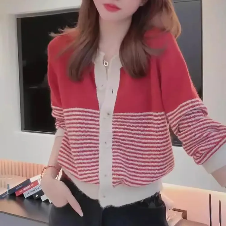 红色拼接条纹针织开衫外套女早秋季慵懒风宽松设计感外穿毛衣上衣