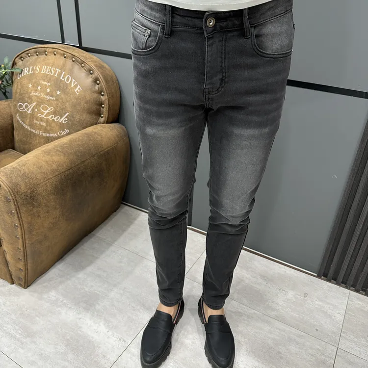 冬季薄绒加厚高端水洗弹力黑灰九分牛仔裤男潮流时尚百搭修身小脚