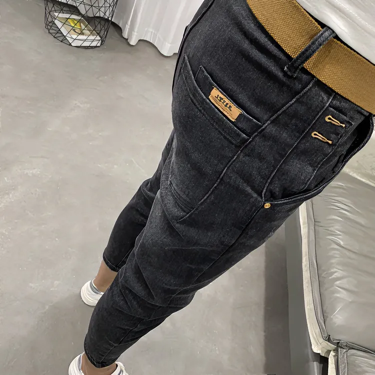 2025秋冬新款牛仔潮流百搭黑灰斜插口袋牛仔裤男微垮修身小脚九分