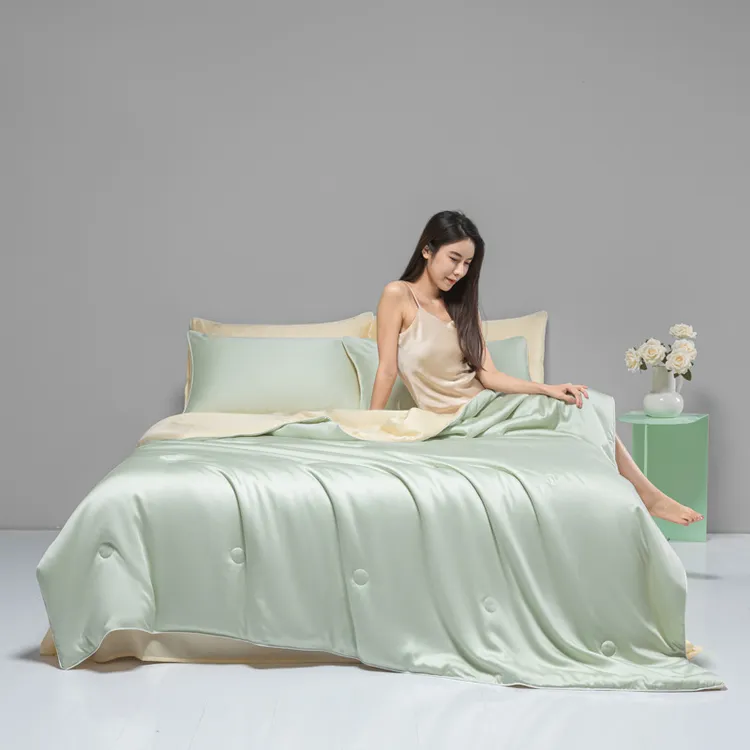 水洗冰丝夏凉被薄款可机洗空调被子单双人薄被子轻奢纯色夏被203s