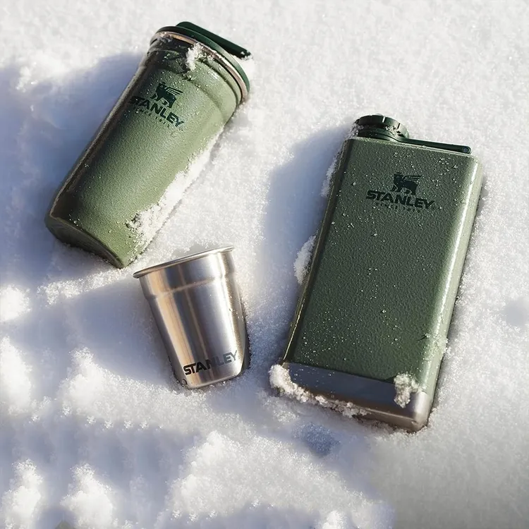 STANLEY便携酒壶套装304不锈钢复古酒杯随身户外套装分享杯小酒壶