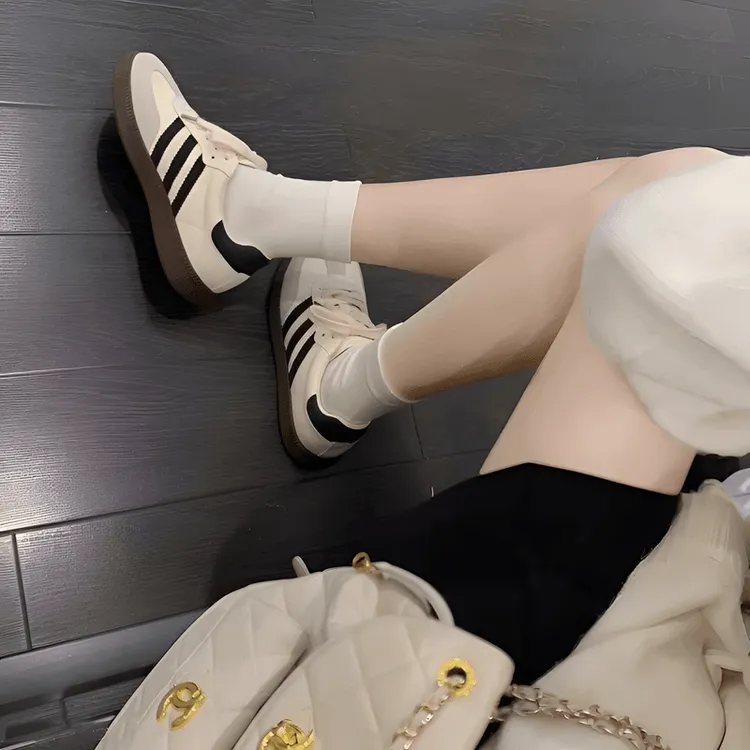 2025春季新款平底德训鞋女百搭小白鞋休闲板鞋阿甘鞋女运动鞋子