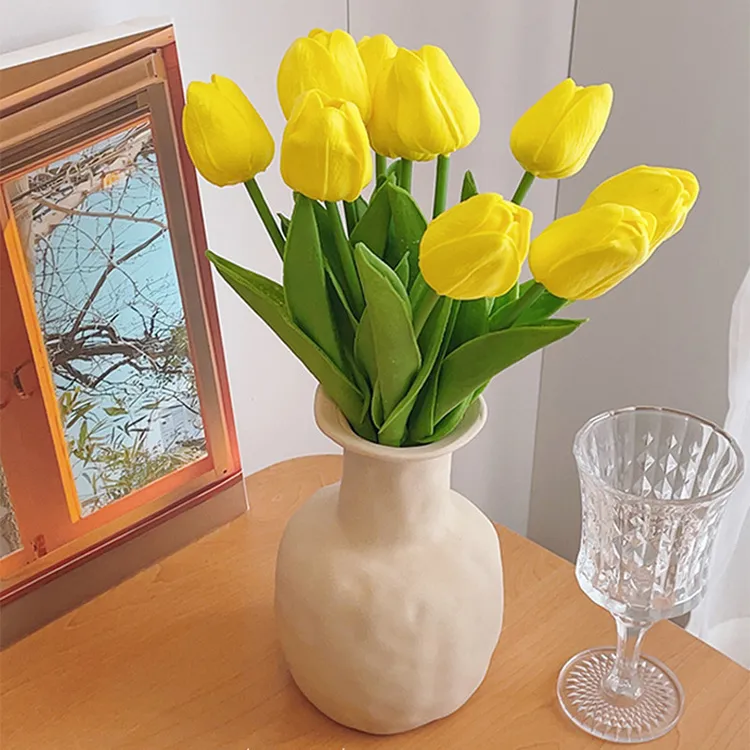 ins风仿真花高档花瓶加郁金香假花摆设餐桌客厅花艺摆件家居装饰