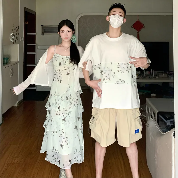 情侣装夏一裙一衣法式短袖T恤沙滩风复古国风连衣裙显瘦吊带长裙