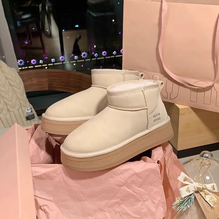 【葡萄妈同款】圆头加绒加厚底真皮保暖雪地靴棉鞋女2025冬季新款