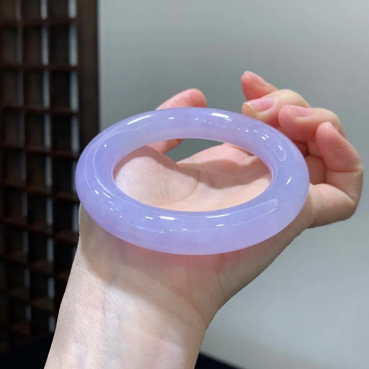 天然高品妖紫色玛瑙玉镯时尚女款紫罗兰玉髓手镯礼物多样性发一