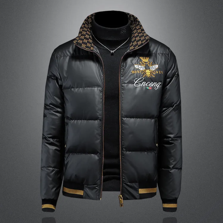 顿奇摩费涅高端时尚刺绣羽绒服男外套加厚潮流冬季新款轻薄白鸭绒