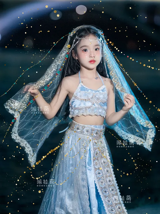 西域公主女孩儿童少数民族服装摄影主题道具影楼拍照写真演出服