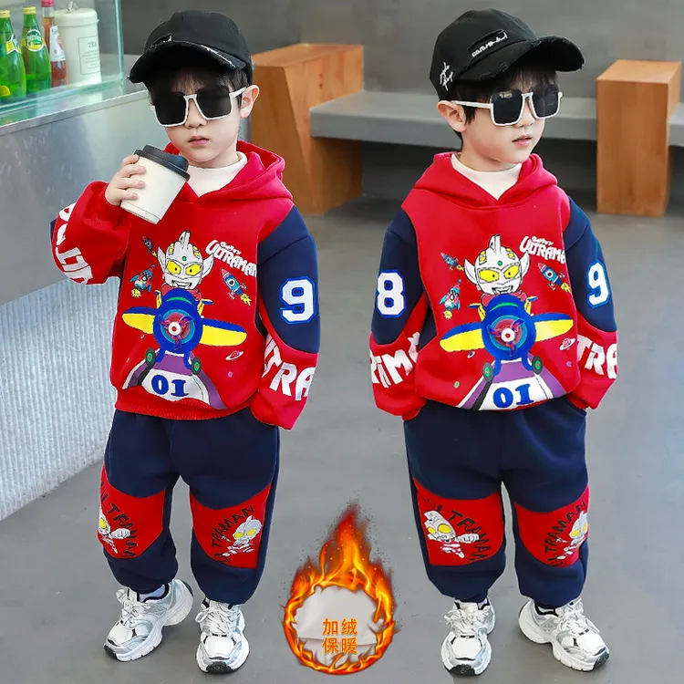 奥特曼衣服男童加绒套装2024新款时髦帅气宝宝加厚连帽卫衣两件套
