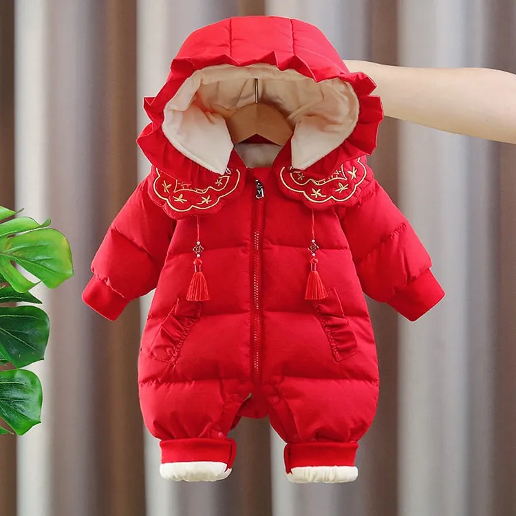 婴儿哈衣加厚宝宝加绒拜年冬季新生儿连体衣保暖冬装公主风童装