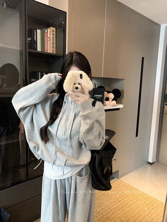Y1095洋气减龄休闲运动套装女秋冬新款时尚立领卫衣窄版裤两件套