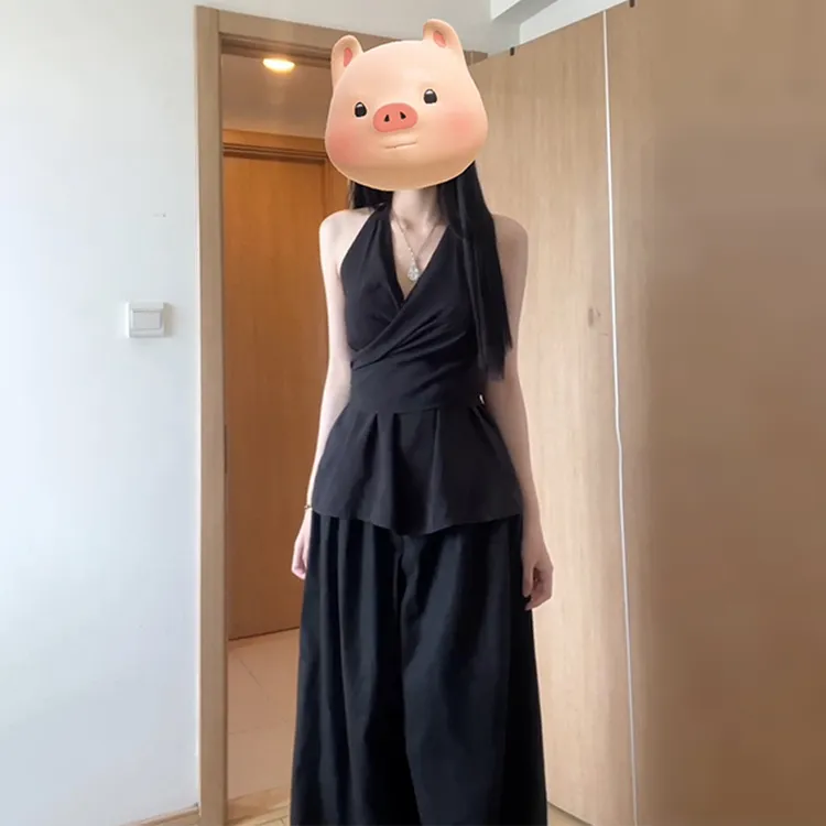 黑色无袖挂脖上衣女夏装2024新款高级感气质又a又飒搭配一整套装