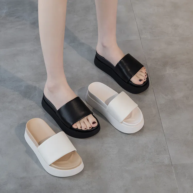 真皮百搭凉拖女2024夏季新款平底拖鞋女厚底外穿一字拖女沙滩鞋子