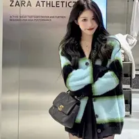 大码女装拼接条纹V领毛衣春秋宽松慵懒风仿水貂针织开衫上衣外套