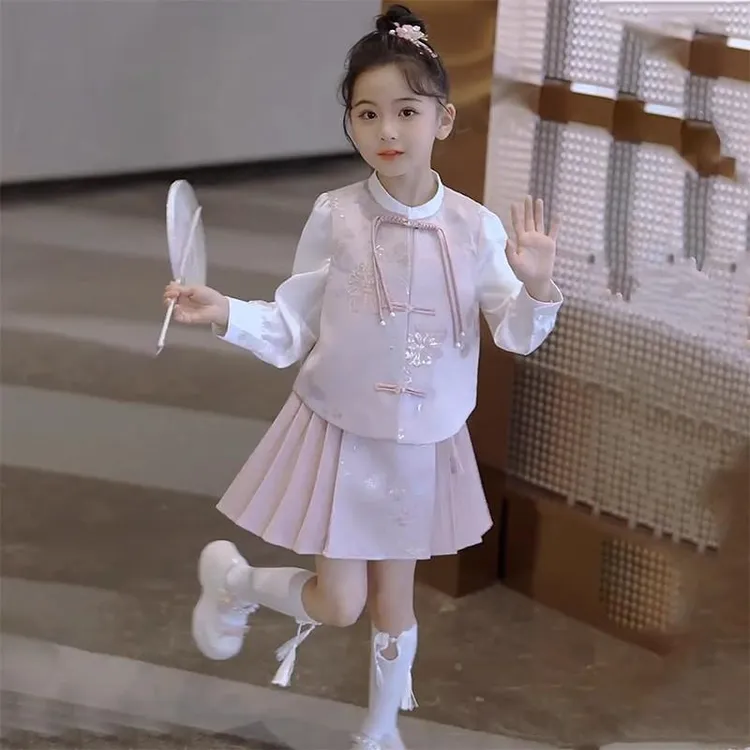 女童新中式上衣2024新款洋气小女孩春季唐装儿童中国风春装两件套