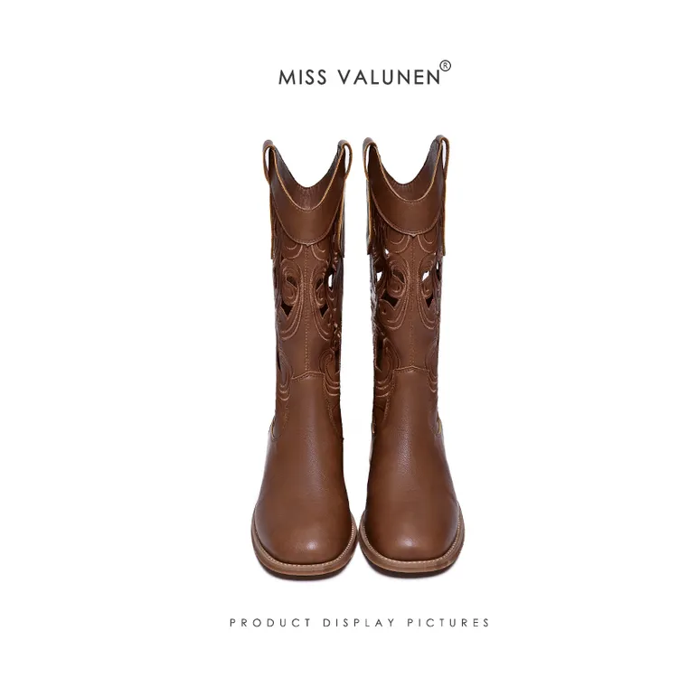 夏季新款圆头镂空西部牛仔靴刺绣民族风长筒靴新疆草原大西北穿搭