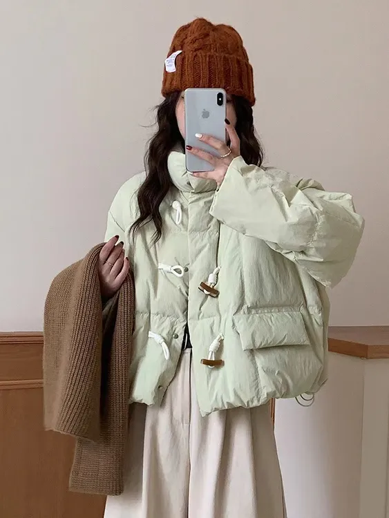宠粉显瘦韩版甜美减龄学院风牛角扣白鸭绒小个子短羽绒服女
