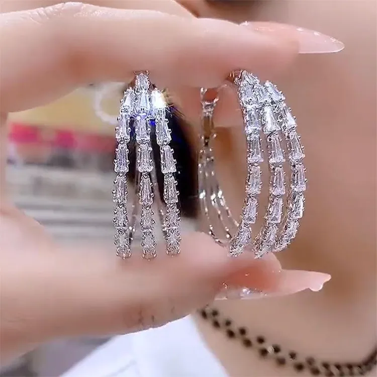 合金耳饰 三生三世耳环2024新款气质百搭耳扣耳圈轻奢镶银针耳饰