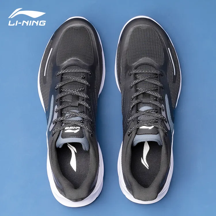 李宁旗舰男士跑鞋新品反光舒适轻便透气网面软底减震跑步鞋黑色