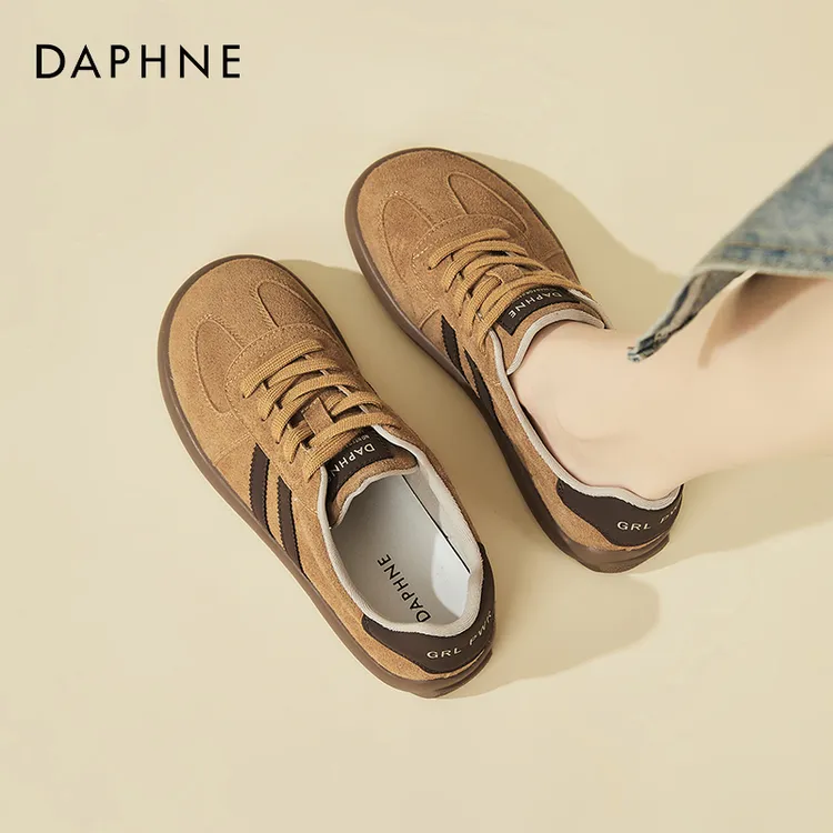 达芙妮复古软底德训鞋女款2025春秋新款时尚百搭圆头勃肯休闲板鞋